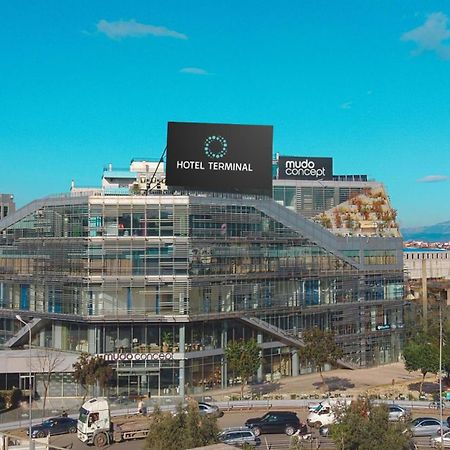 Hotel Terminal Tirana Bregu i Lumit Exteriör bild